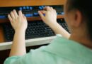 Kompleksowy przewodnik po obowiązkach wynikających z Barrierefreiheitsstärkungsgesetz (BFSG) dla twórców stron internetowych na rynku niemieckim